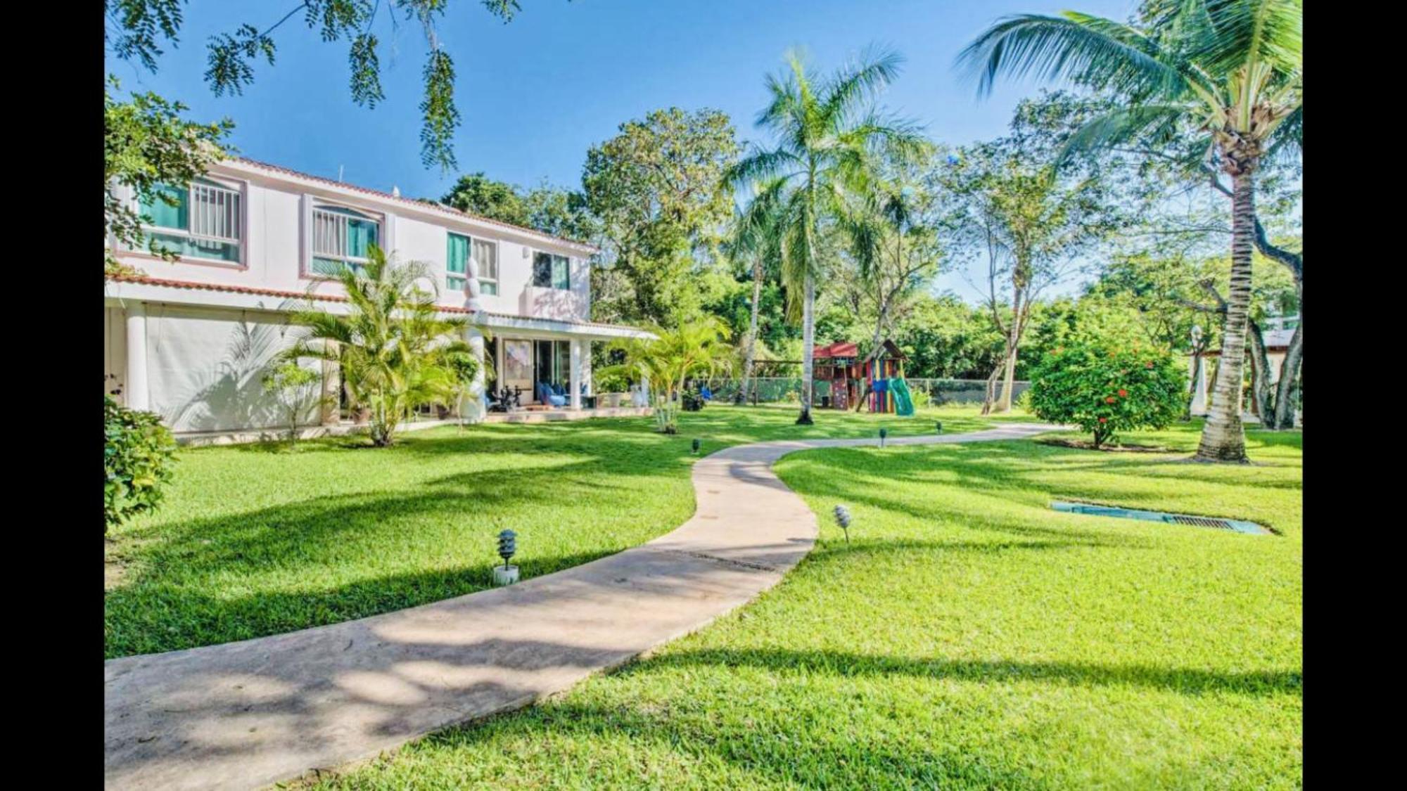 Bella 3br Wifi Bikes Access (adults Only) Playa del Carmen